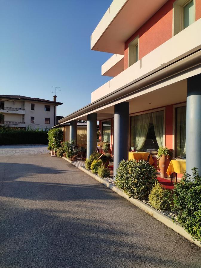 Ristorante Locanda Dussin Одерцо Екстер'єр фото